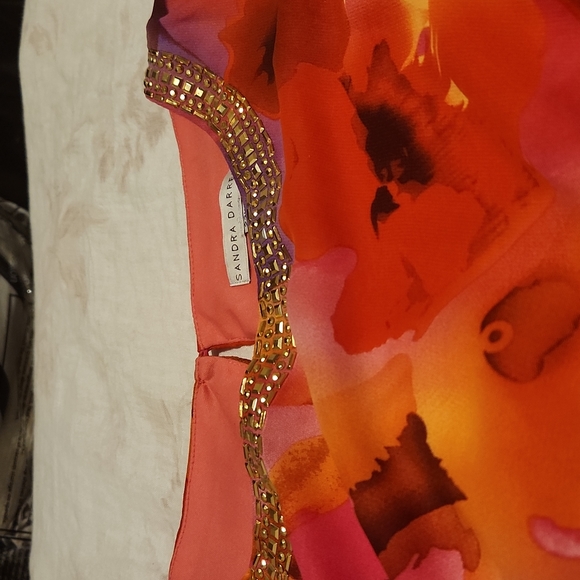 2 piece 22W multi color pleated dress with gold accents shrug 2X - Picture 3 of 7